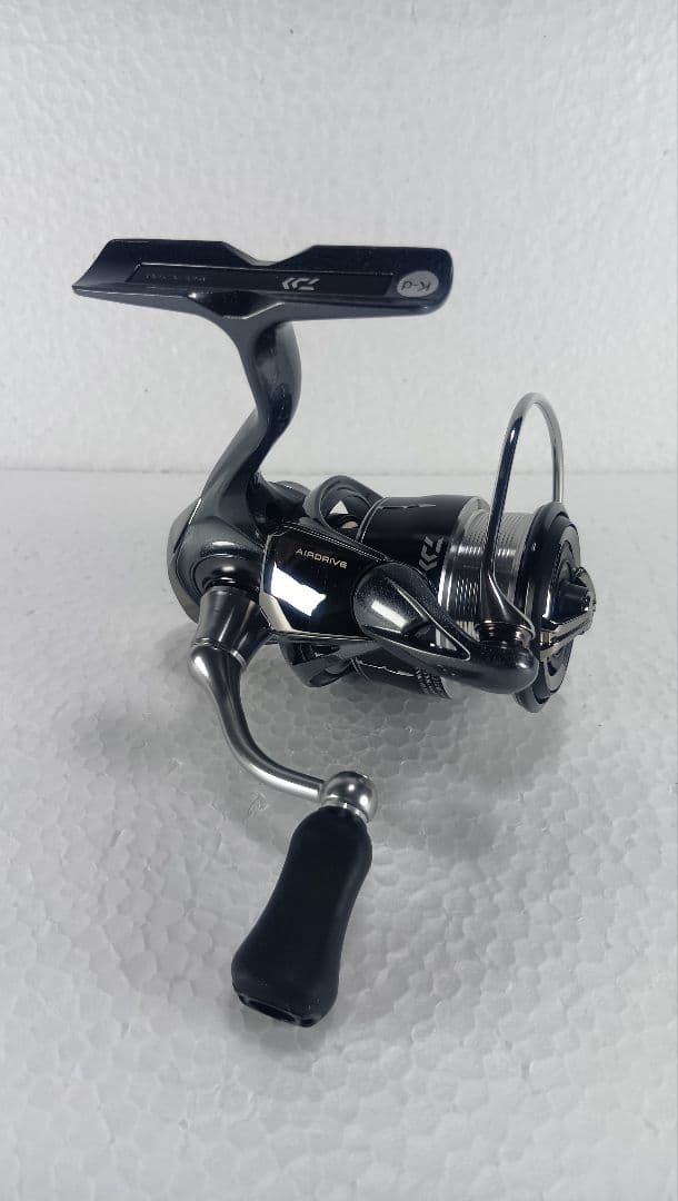 美品！完品！ダイワ 24ルビアス SF2000SS-P