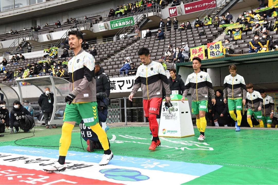 hummel ジェフユナイテッド千葉 アンセムジャケット Oサイズ