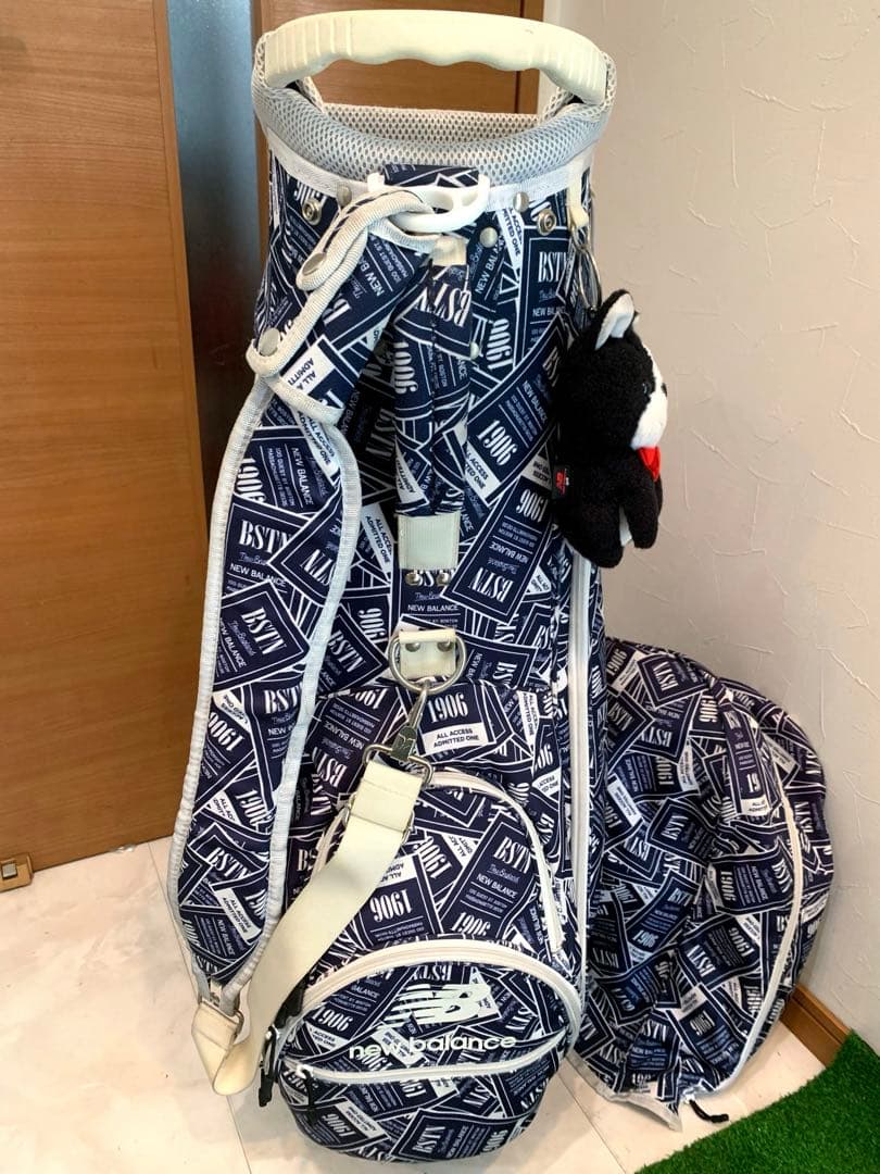 希少　完売　ニューバランス　軽量　キャディバッグ　メンズ　レディース