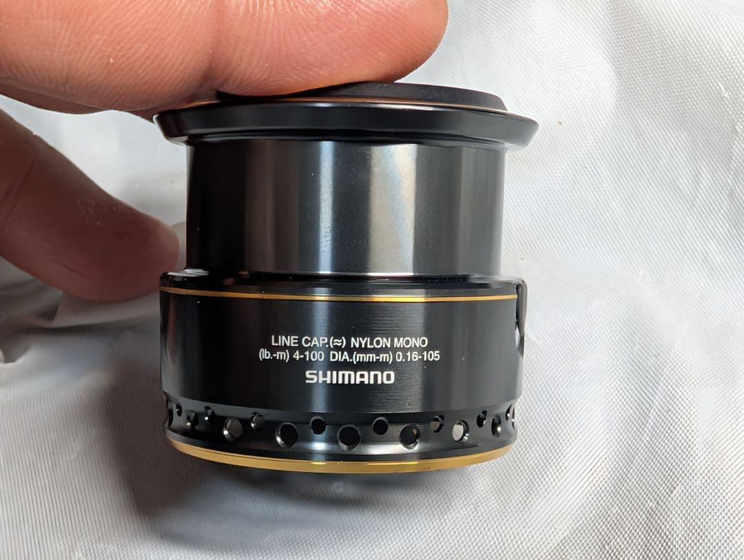 シマノ　管102HP　23カーディフXR　C2000SHG スプール　美品