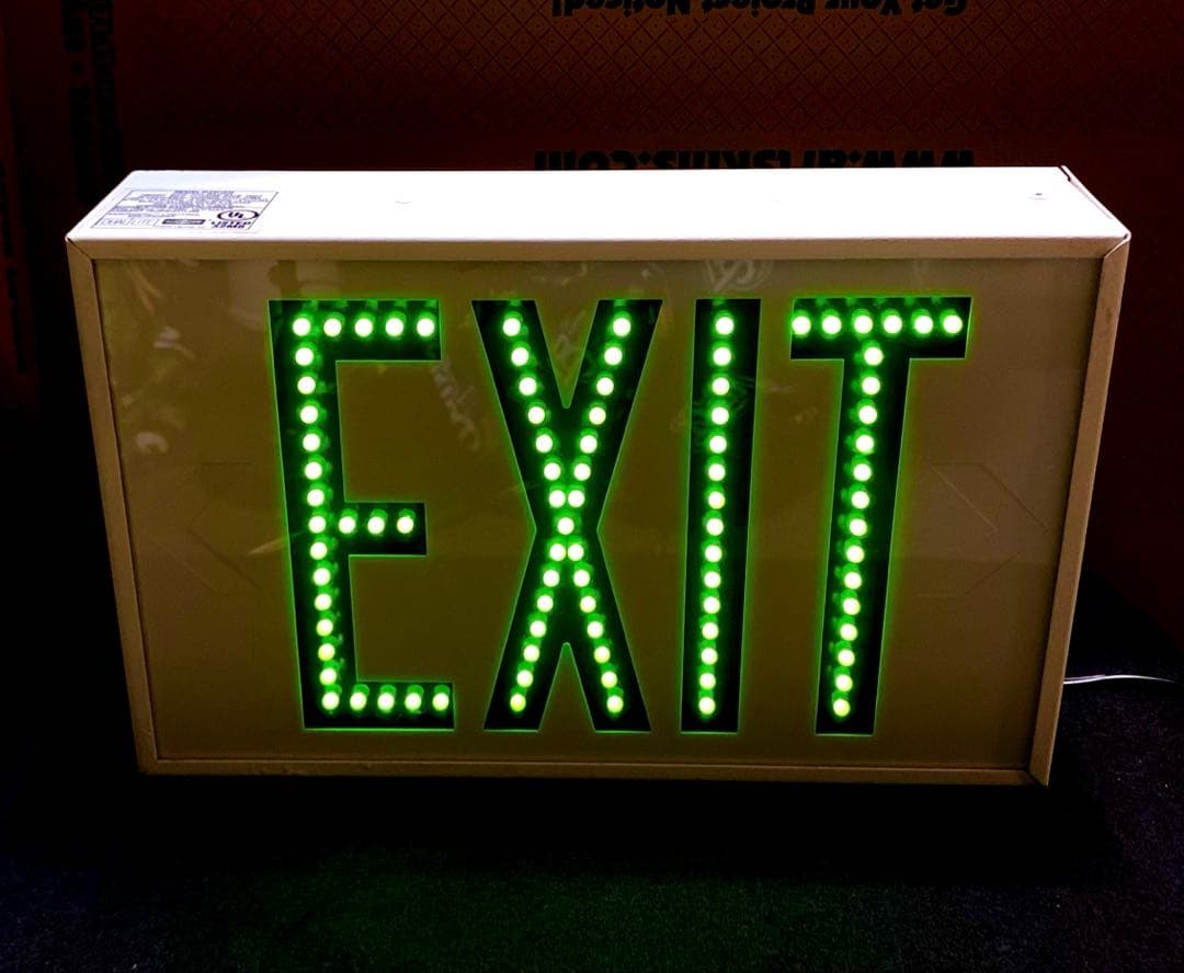 米軍放出品 EXIT サイン インテリア 100v 米軍基地 USAF
