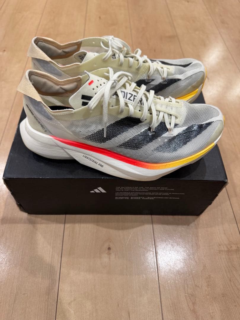 アディオスプロ3 25.0センチ