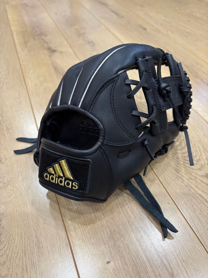 adidas一般用オールラウンドグローブ！アディプロ！廃盤品！人気色！