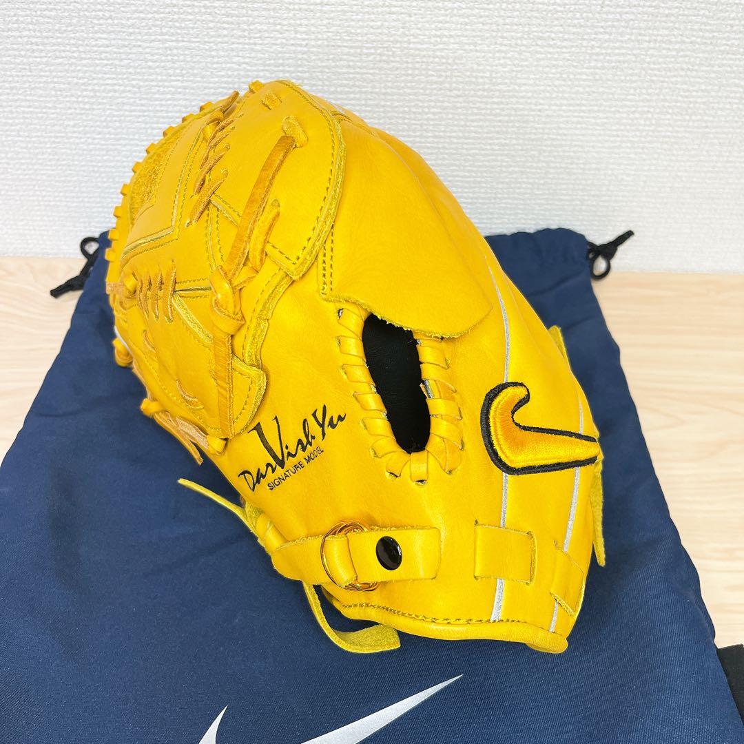 【美品】ダルビッシュ有モデル NIKE（ナイキ）軟式グローブ 投手用 左