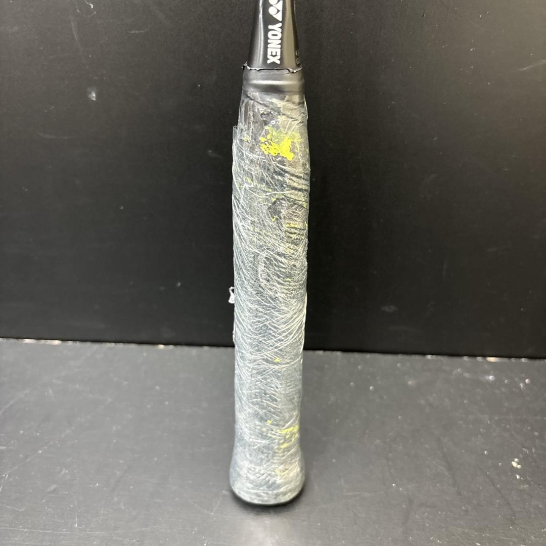 YONEX　ヨネックス　ASTROX　11　バトミントンラケット　ガット無し