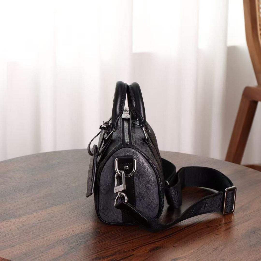 ★LOUIS ★VUITTON ボストンバッグ ブラック~~~！