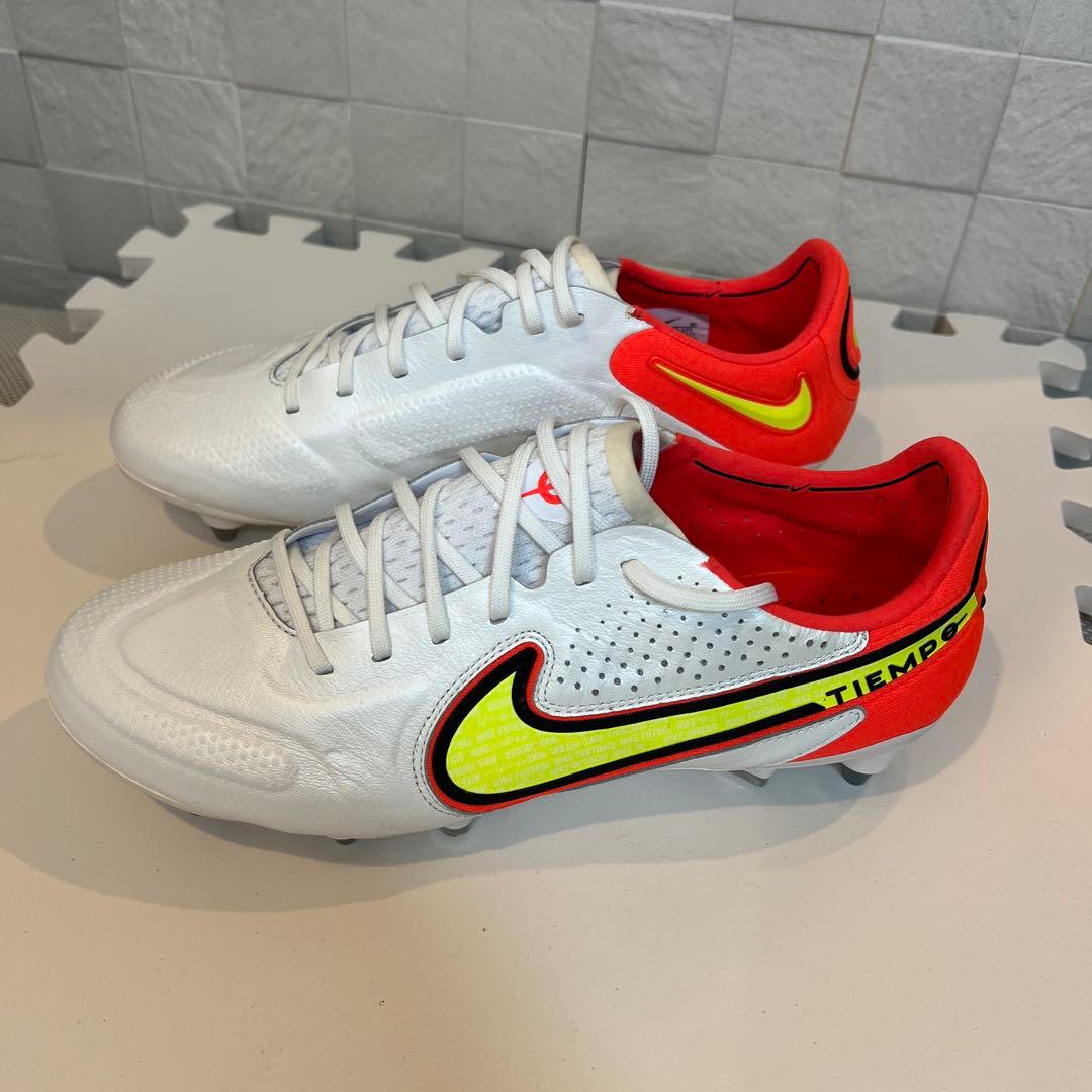 1日限定Nike ティエンポレジェンド 9 SG 取り替え式