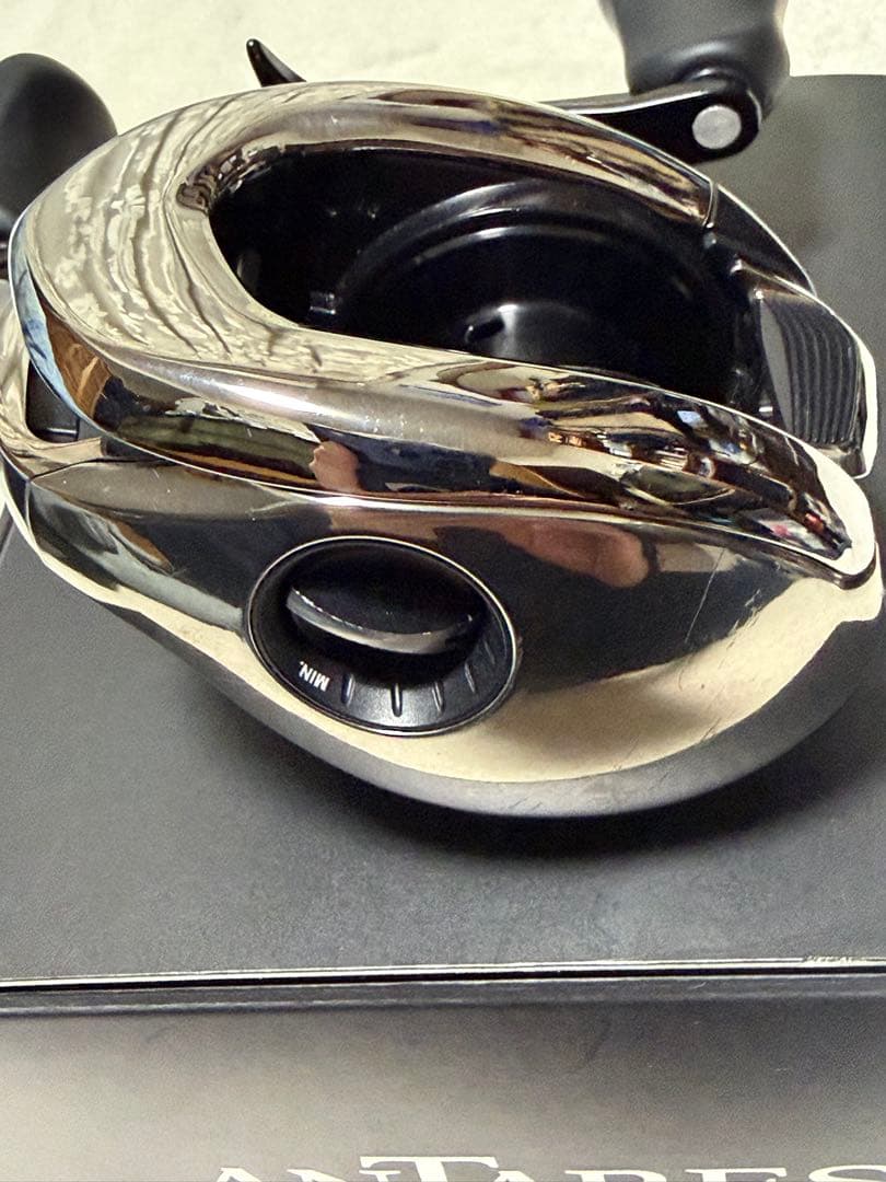 シマノ　21アンタレスDC XG 右ハンドル