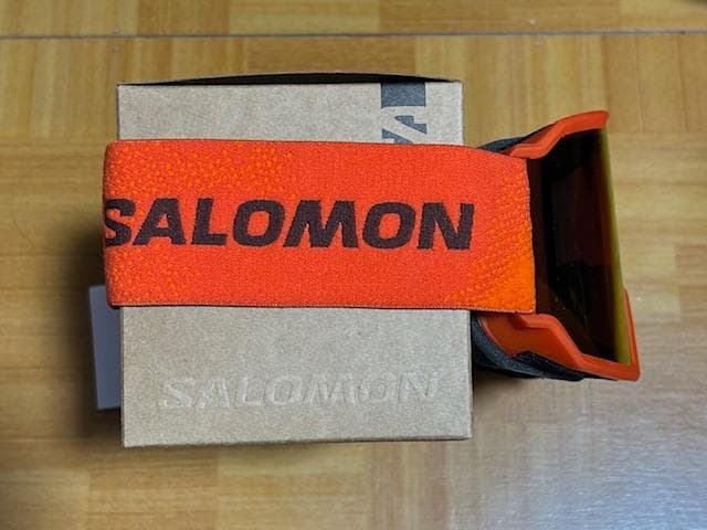 新品SALOMON S/VIEW3レッドレンズ TOMATOレッド全天候22%引