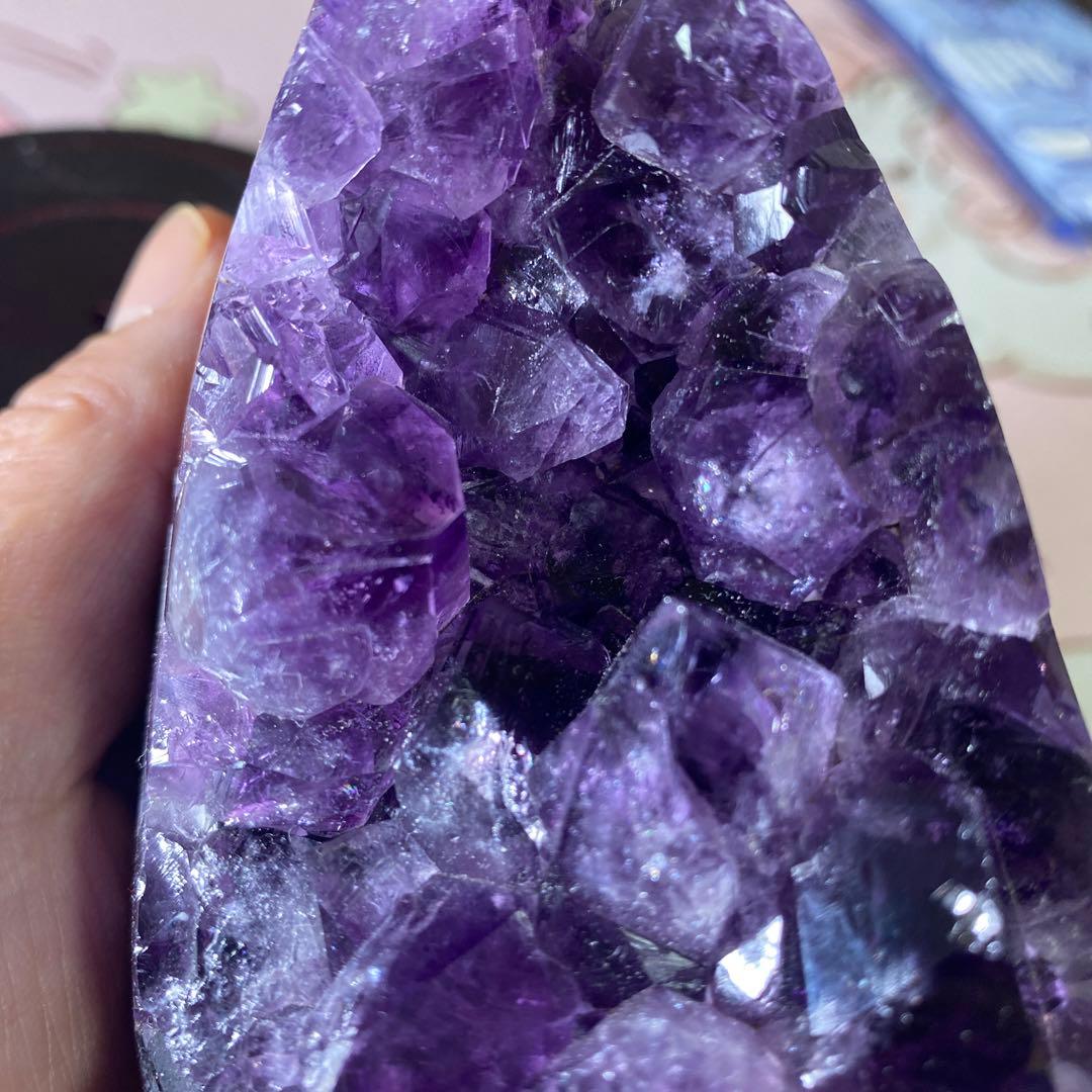 【極上】ウルグアイ超大体アメジストクラスター原石（幸運水晶）天然紫水晶