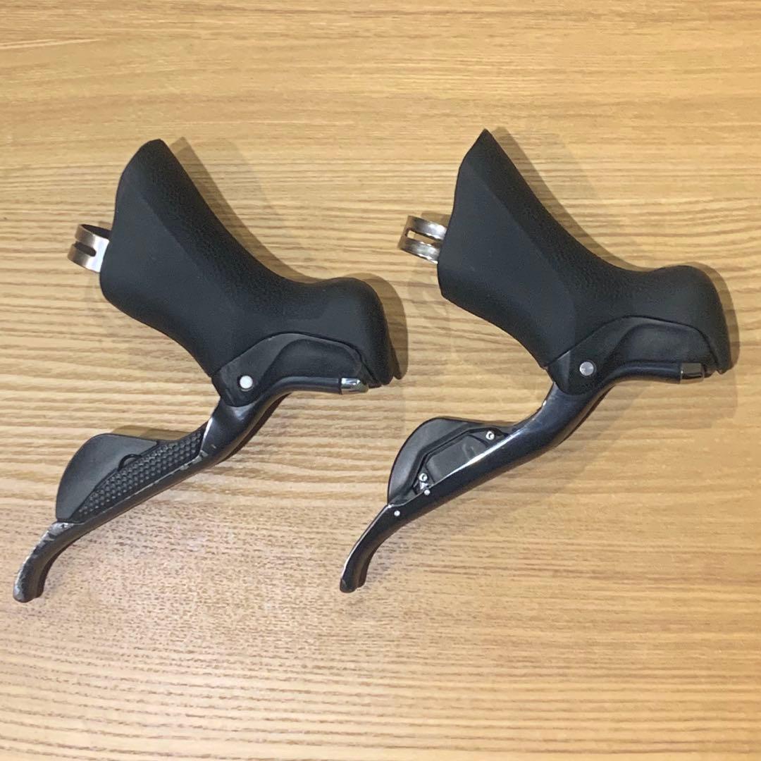 SHIMANO ST-6770 Di2 STIレバー ブラケットカバー交換済