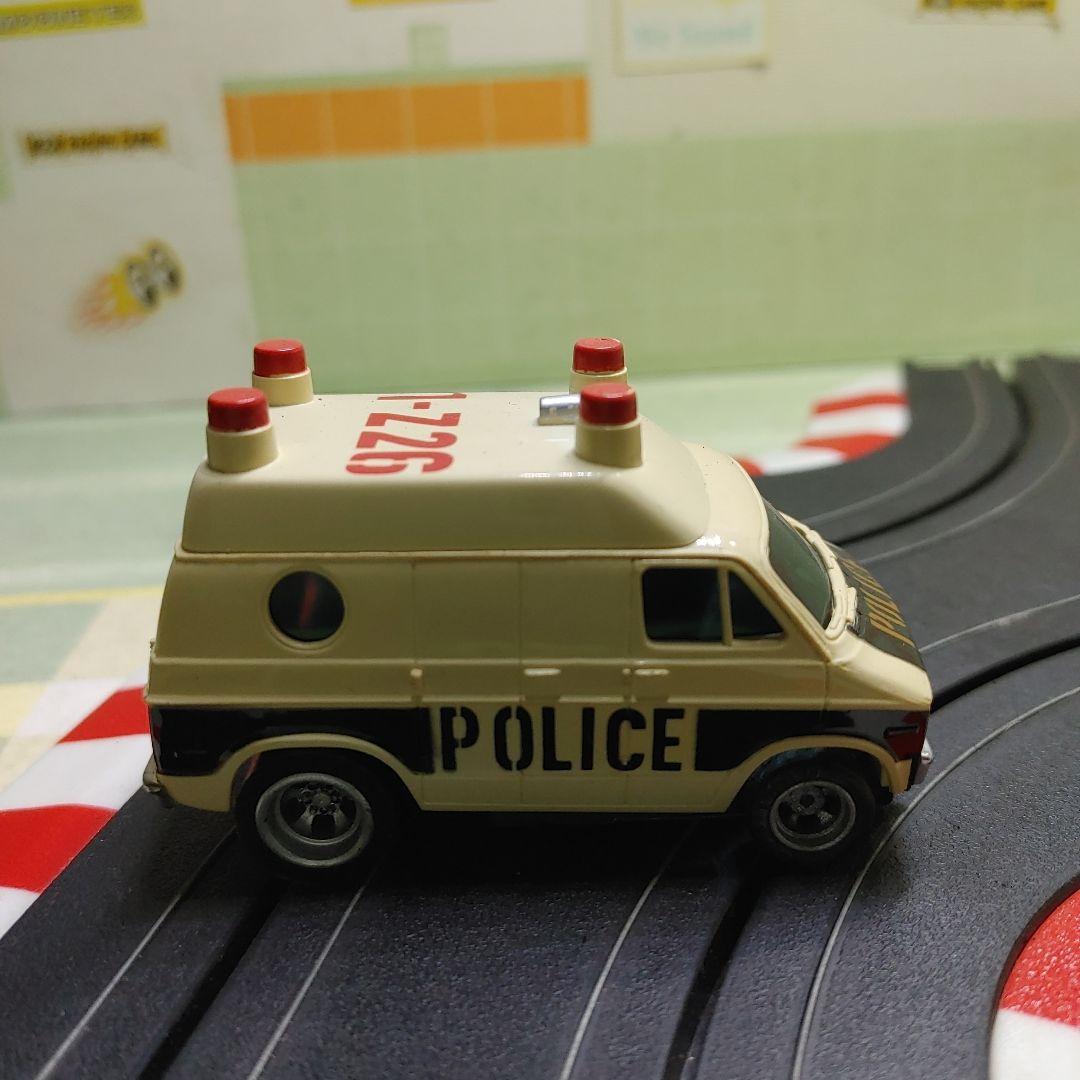 HOスロットカーダッジパトカー
