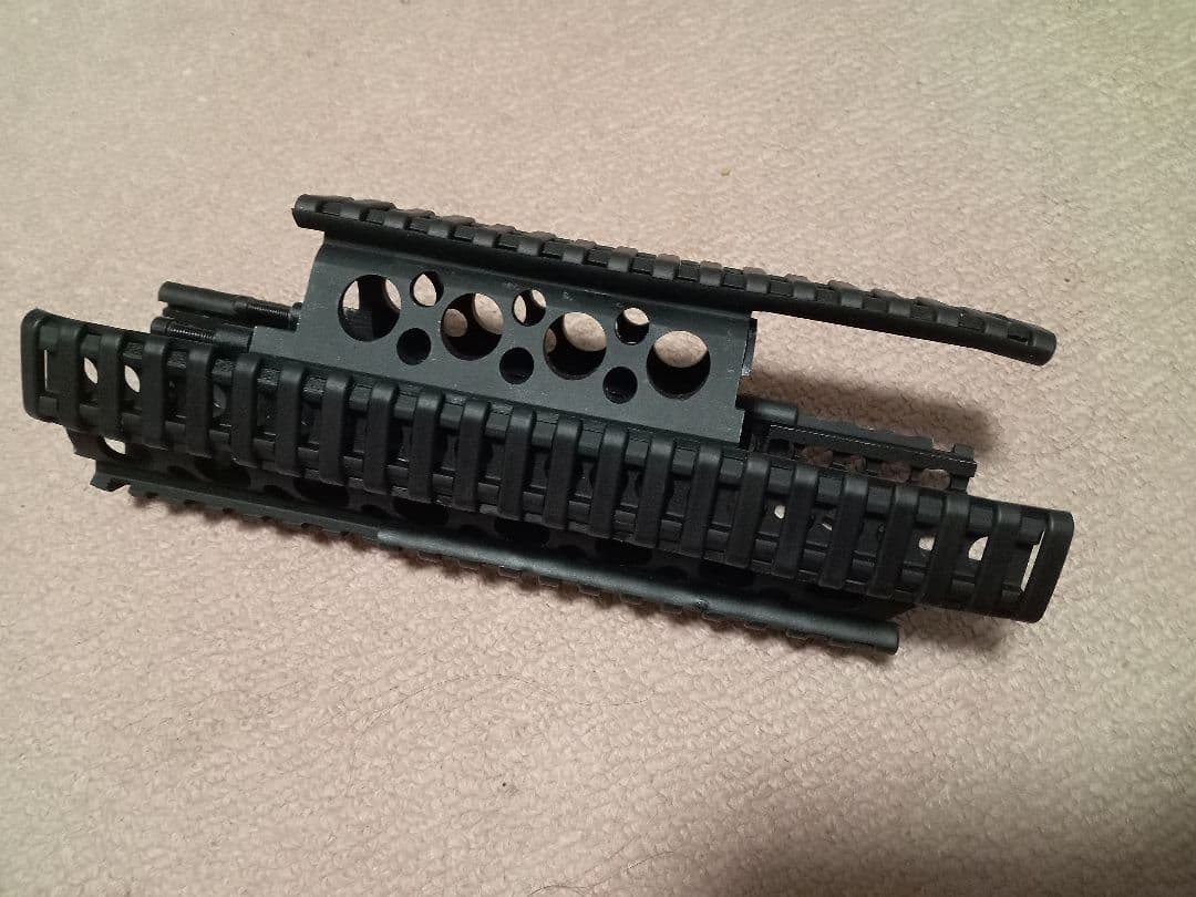 SUREFIRE タクティカルレール　20mm AK47 AKM AKシリーズ
