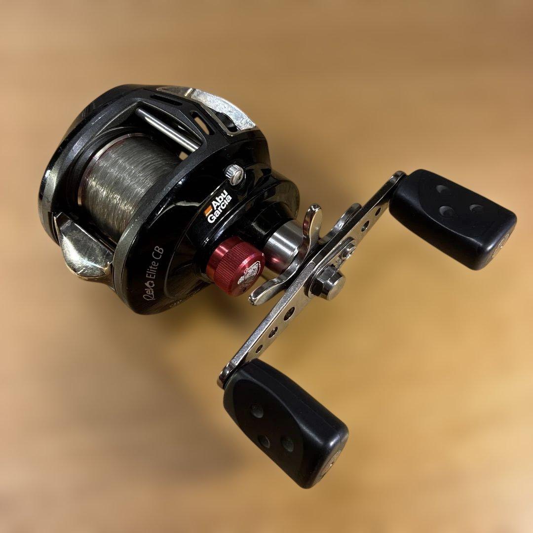 ヒ*ン様 Abu Garcia アブガルシア Revo Elite CB ベイト