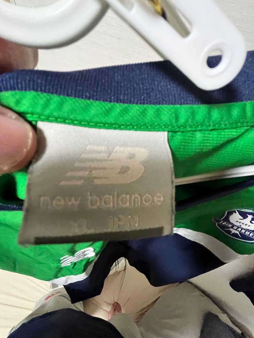 New Balance 桐蔭学園 ウォームアップウェア