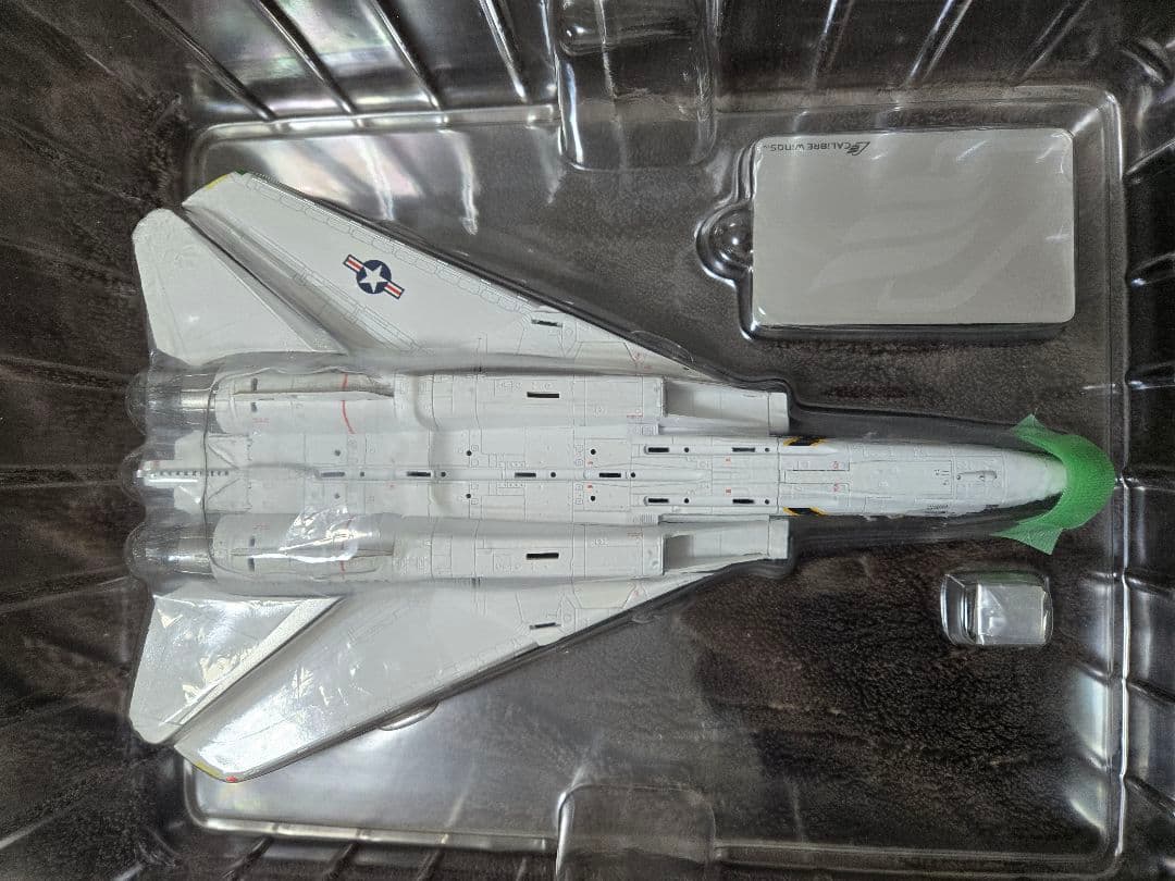 航空機・ヘリコプター Calibre Wings F-14A VF-84 1/72