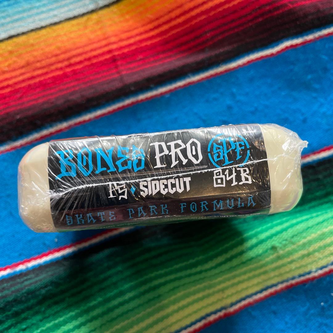 BONES PRO SPF 84B 58MM スケートボードウィール