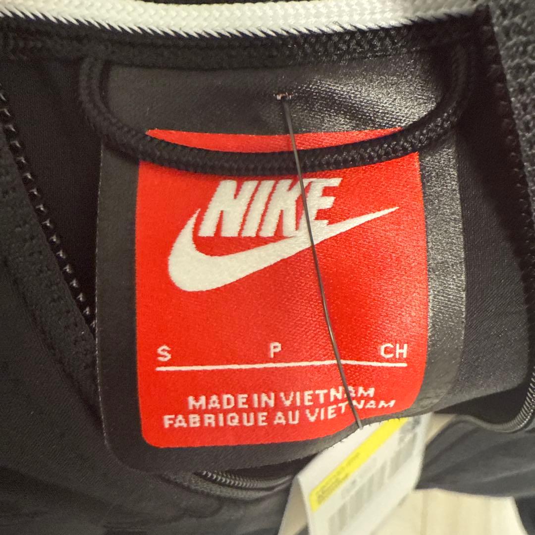 R*n様 Nike Tech woven jacket チェルシー　120周年限