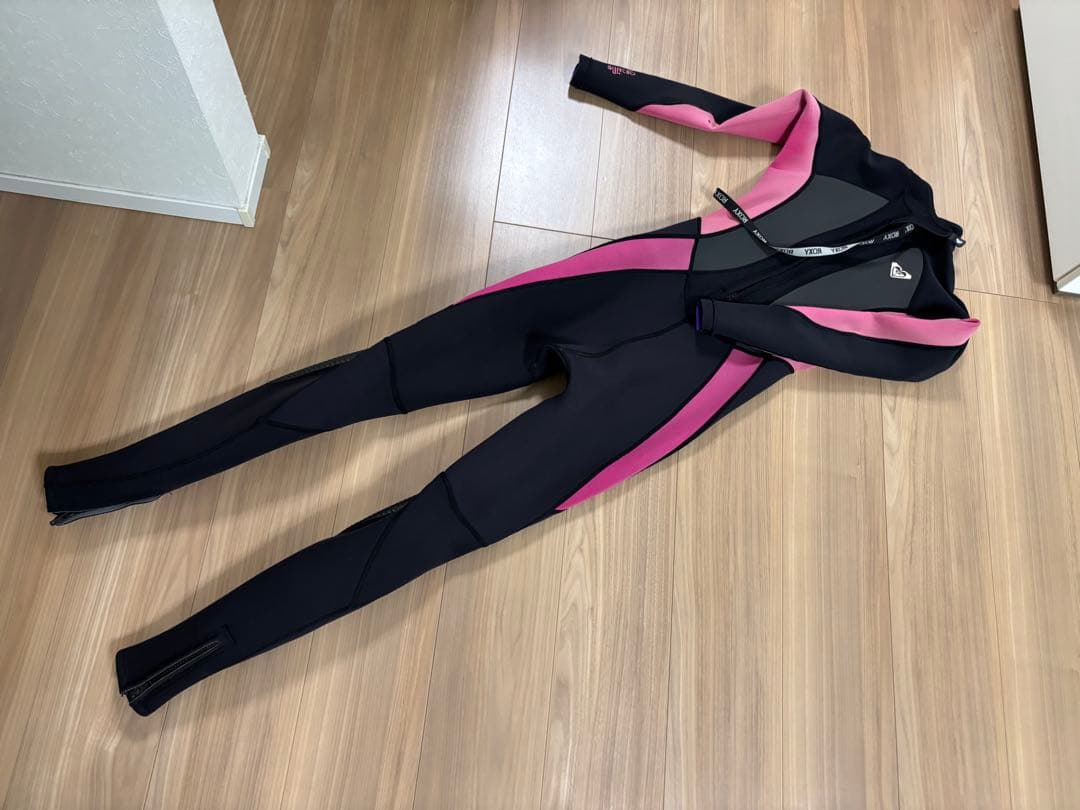 ★美品★お洒落　ロキシー　フルスーツ　ウエットスーツ　サーフィン　可愛い