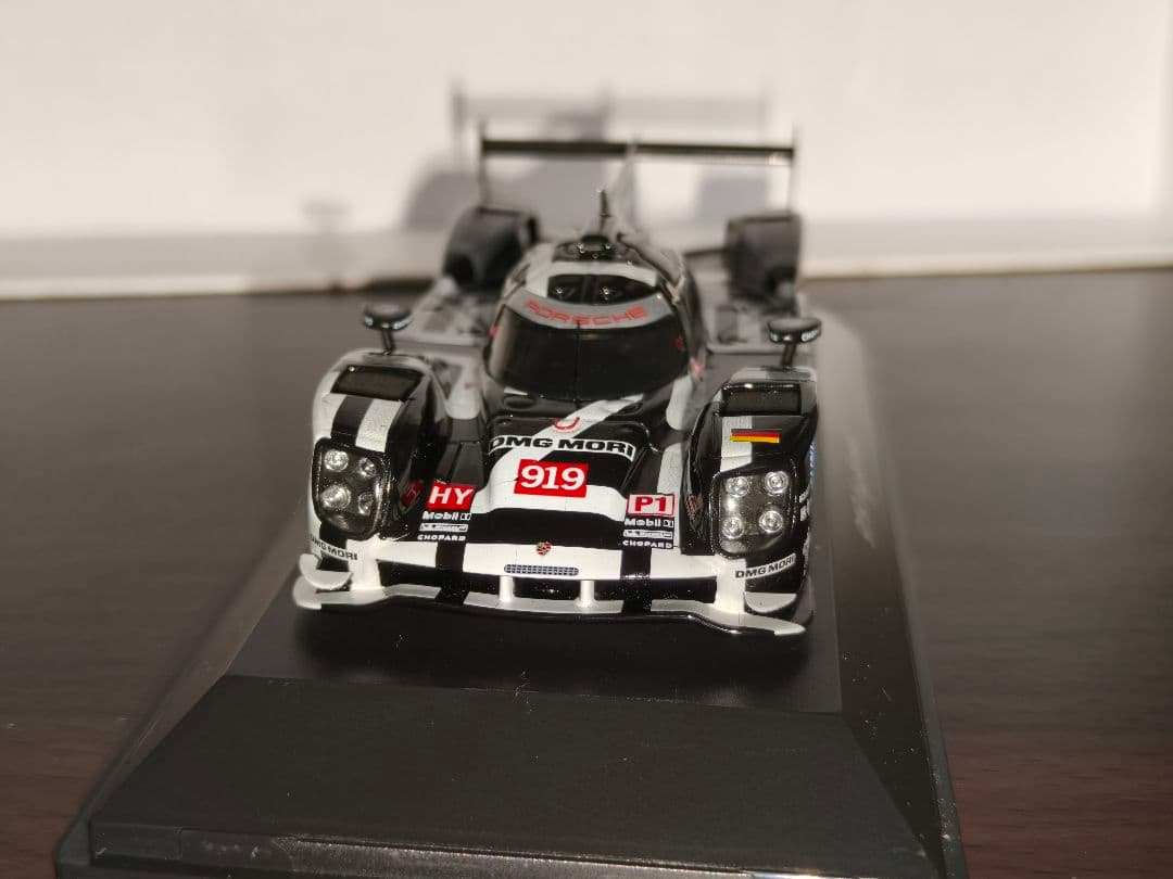 1/43 Porsche 919 Hybrid ダイキャストミニカー