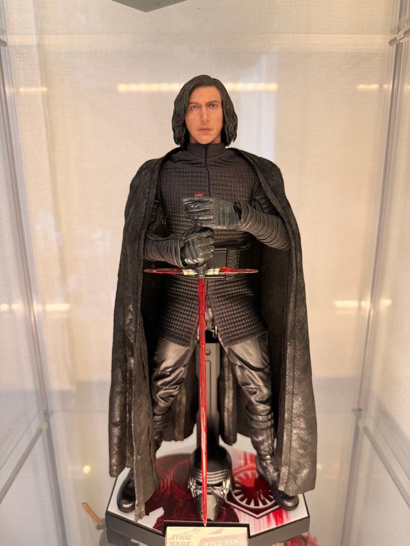 ホットトイズ(HotToys) 最後のジェダイ　カイロ・レン　1/6フィギュア