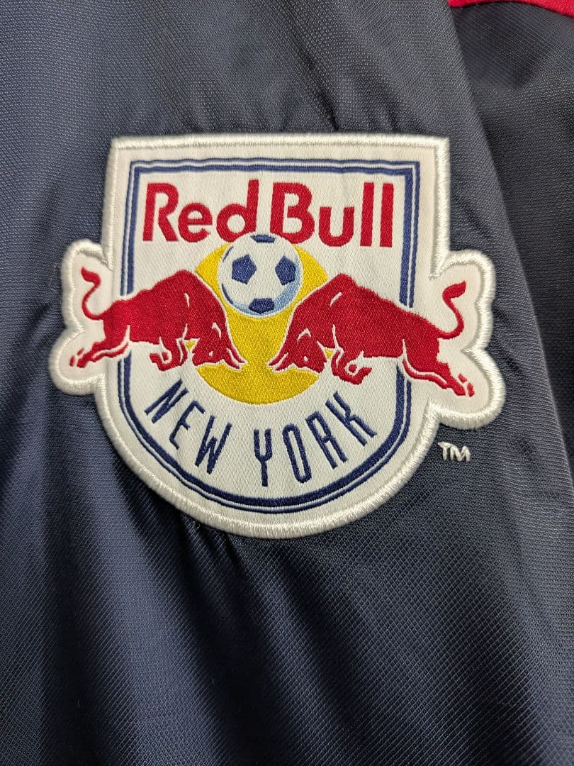 adidas アディダス Red Bull ベンチコート 2XO ネイビー