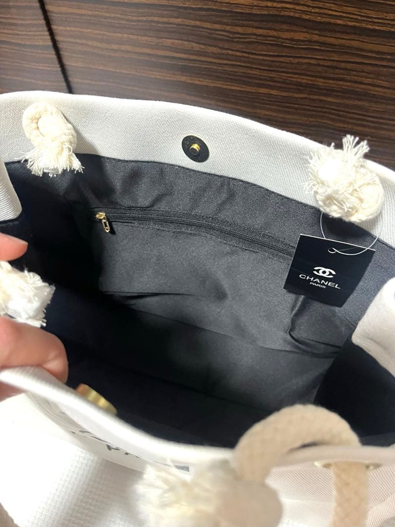 CHANEL ノベルティ　トートバッグ　白　新品　未使用