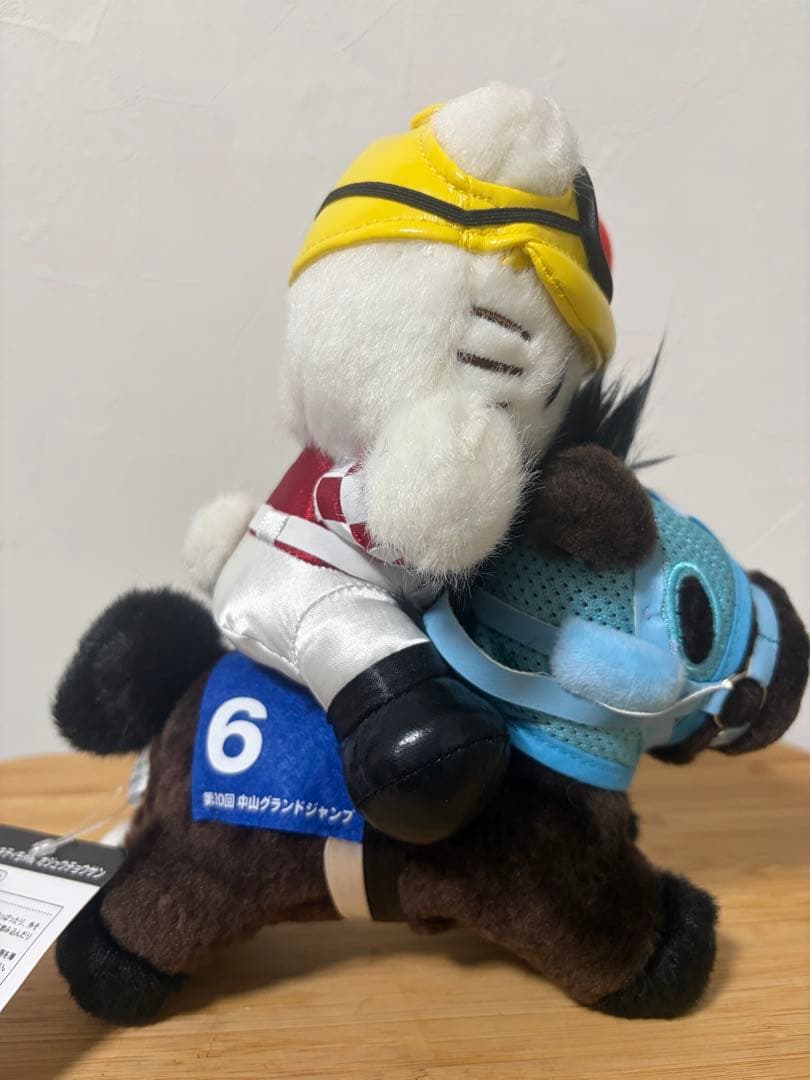 新品タグ付き】お馬deキティちゃん オジュウチョウサン ぬいぐるみ JRA レア
