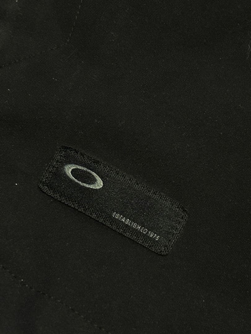 未使用級 OAKLEY 長袖ナイロンジャケット ピステ プルオーバー L