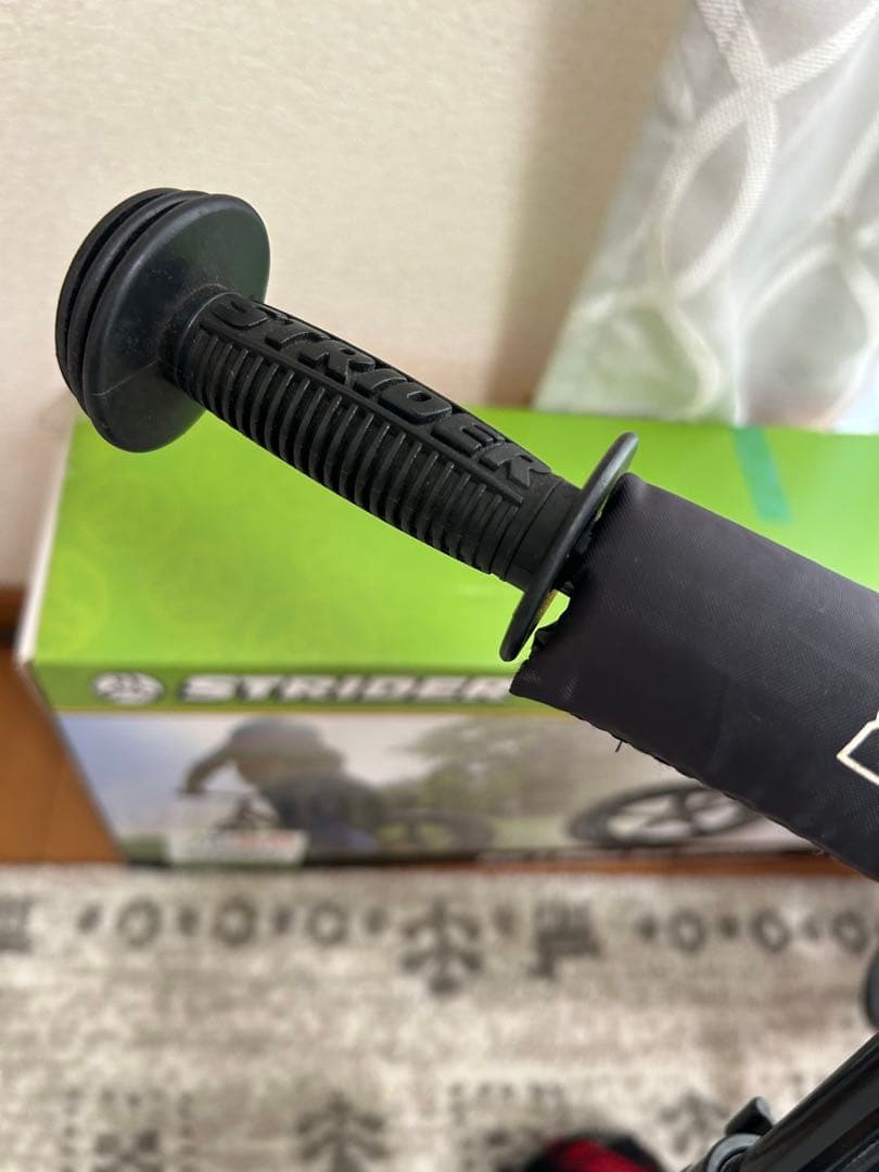 STRIDER ピンク　12インチ SPORT スポーツ　プロテクター付