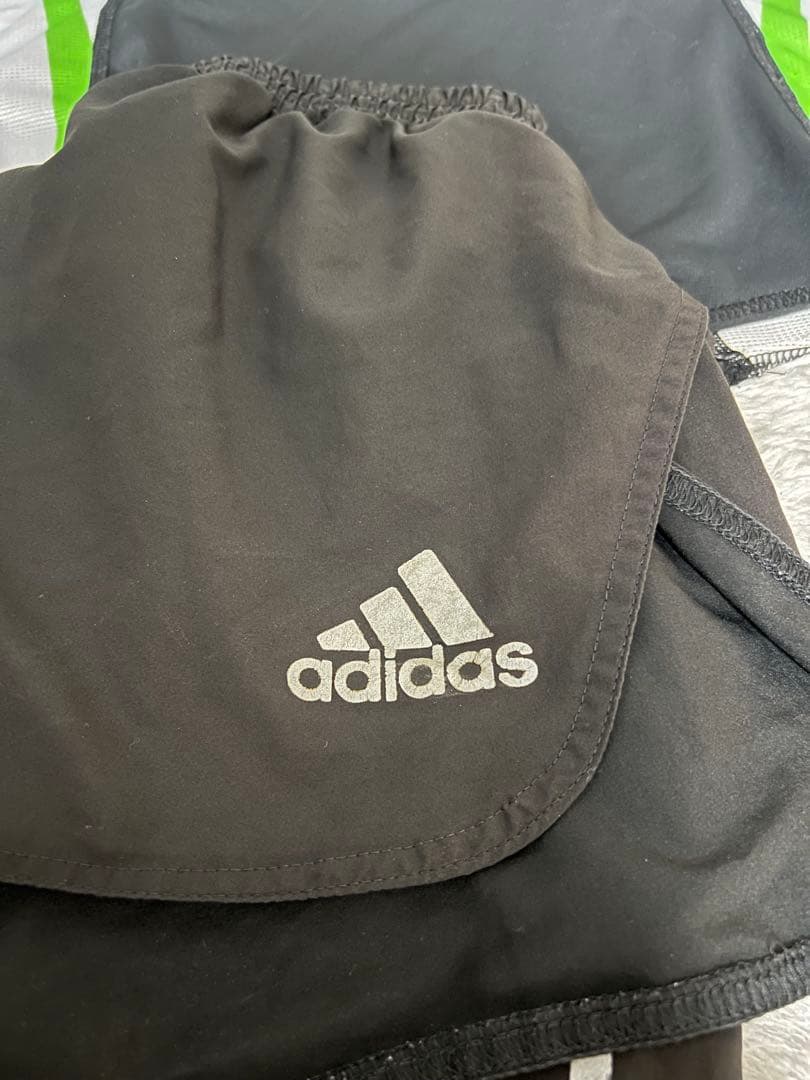 adidas シングレット　セット売り
