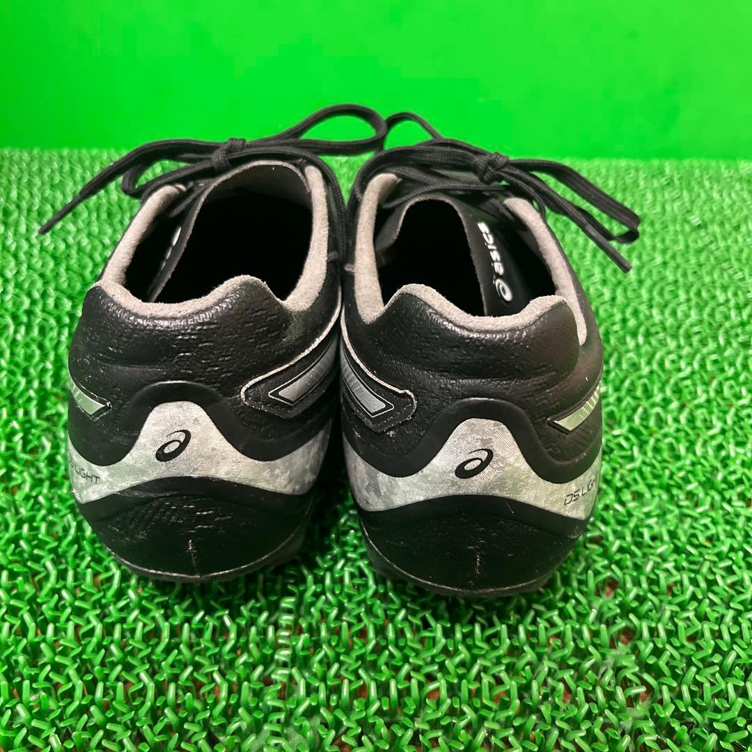 アシックス サッカースパイク DS LIGHT PRO(ブラック×シルバー)