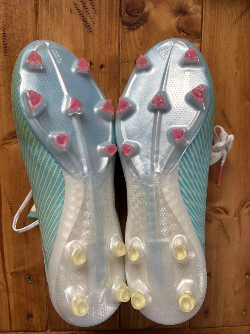美品　adidas サッカースパイク　SPEEDMESH 19.1 26センチ