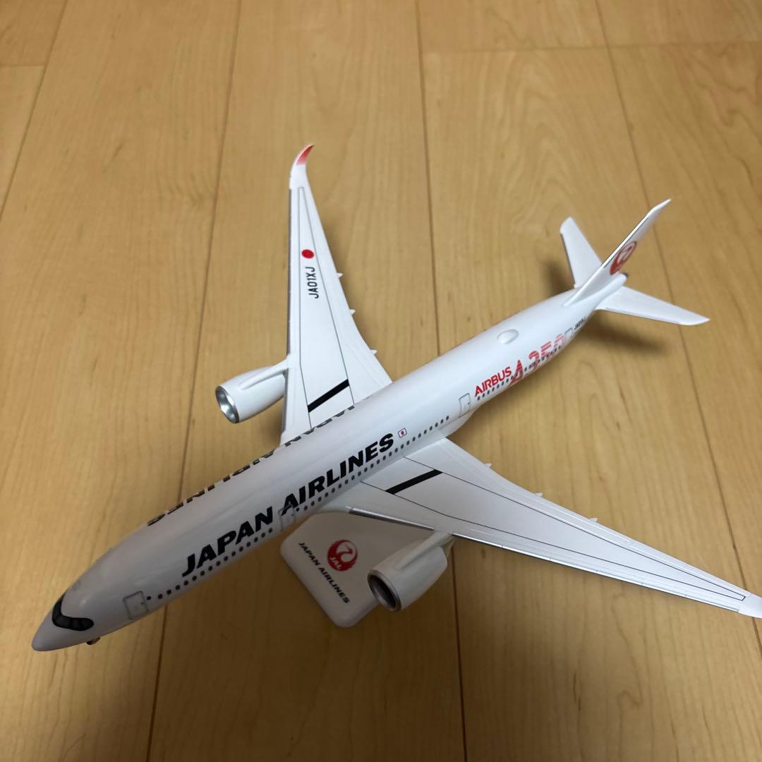 JALUX A350-900 3機