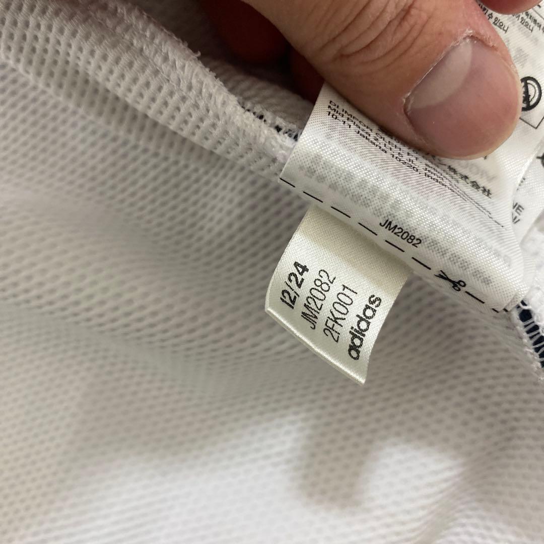 adidasジャージセットアップ