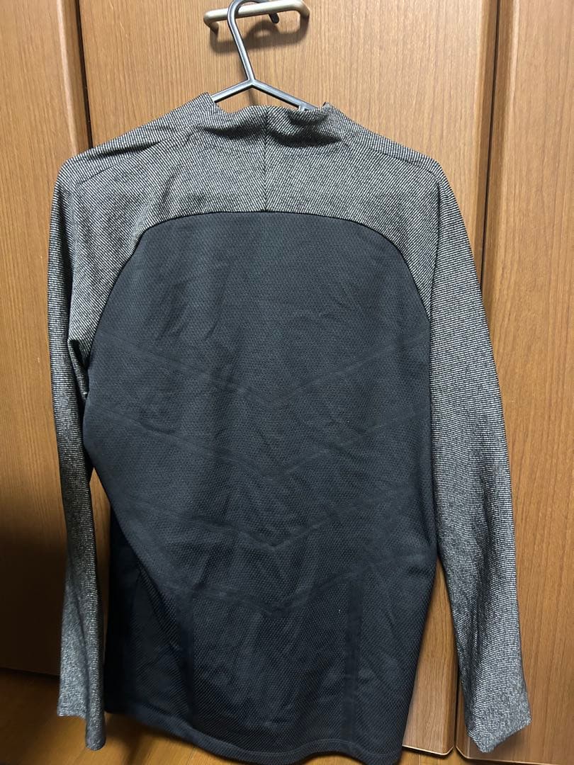 NIKE ドリルトップ M
