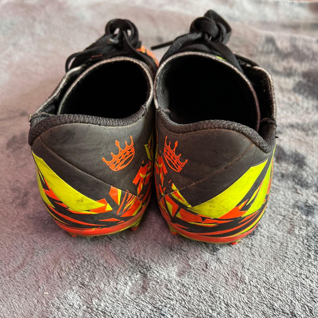 サッカースパイクシューズ　adidas ネメシス　20.5㎝　メッシモデル