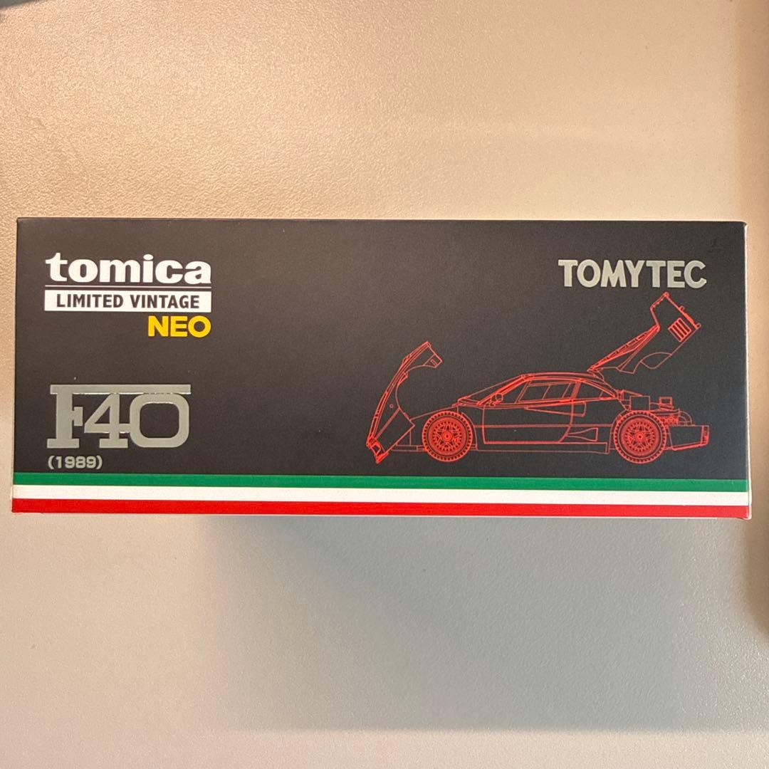 トミカ TLV Ferrari F40 (1989) NEO