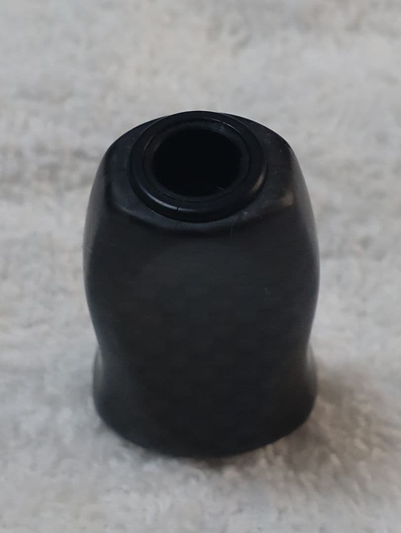 スタジオコンポジット　カーボンハンドルノブ　美品