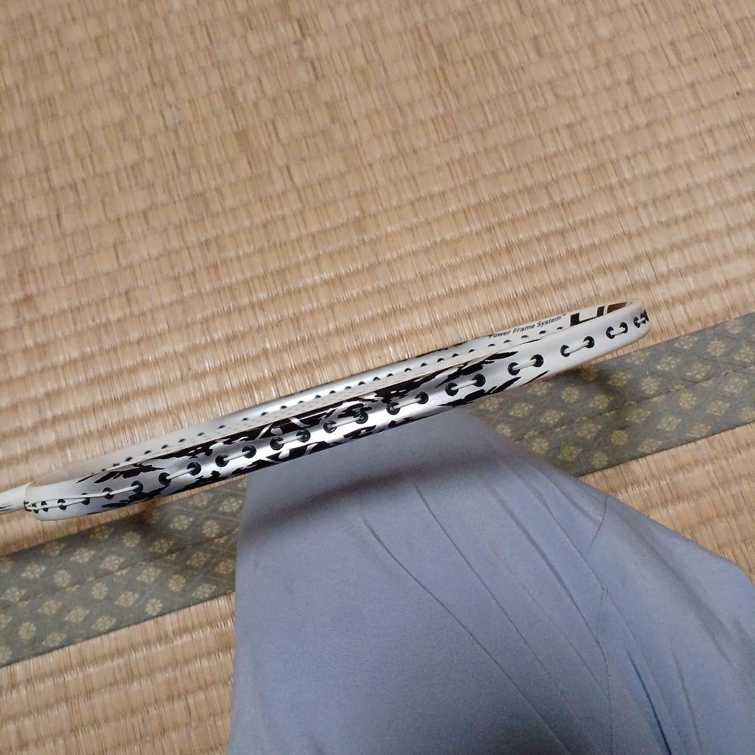 HEADケース入りバドミントンラケット