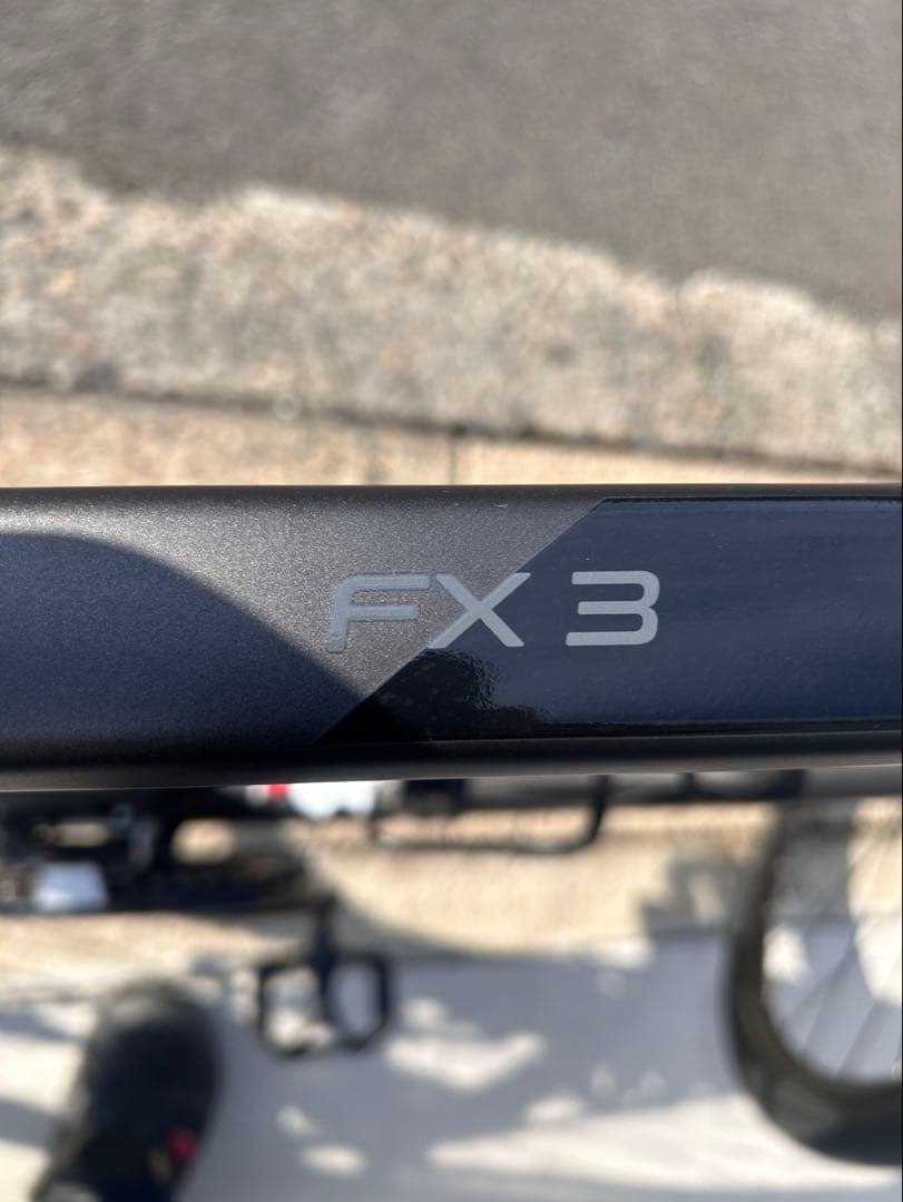 トレック FX3 (+空気入れ.スマホホルダー等複数アイテム込)