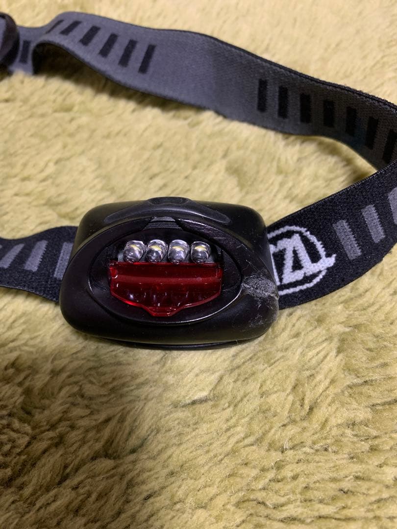 PETZL ヘッドライト