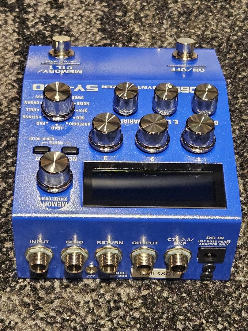BOSS SY-200 シンセサイザーエフェクター BMIDI-1-35付