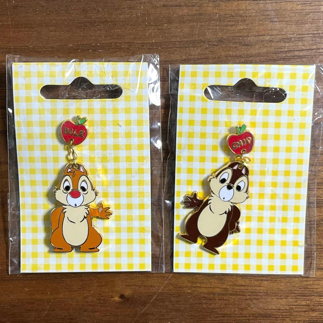 ディズニーストア　チップとデール　ピンズ 7個セット　未使用