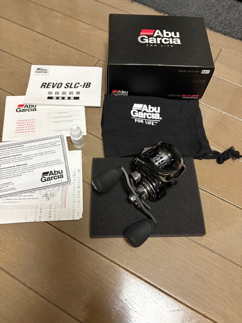 最終値下げ　アブガルシア　レボ　SLCib8 【極美品】右巻き