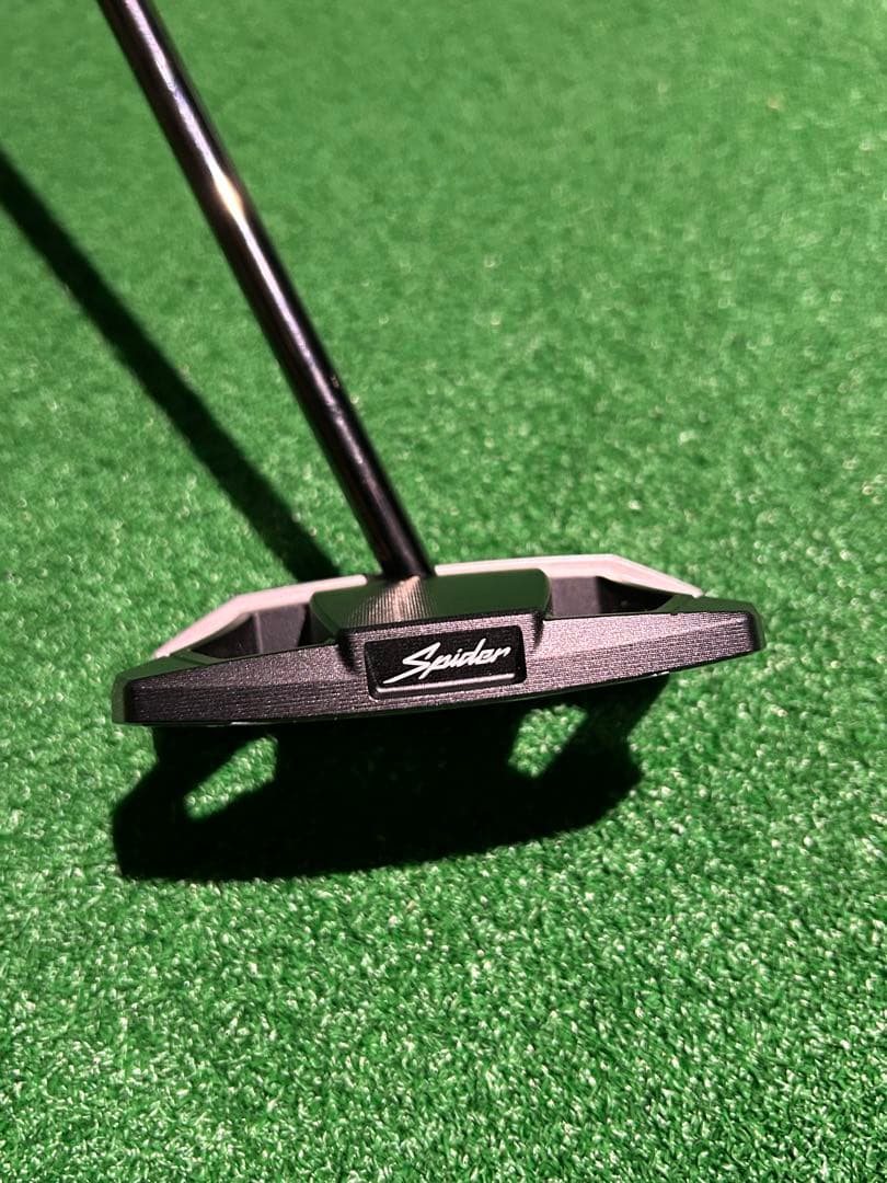 TaylorMade SpiderZT 34インチ