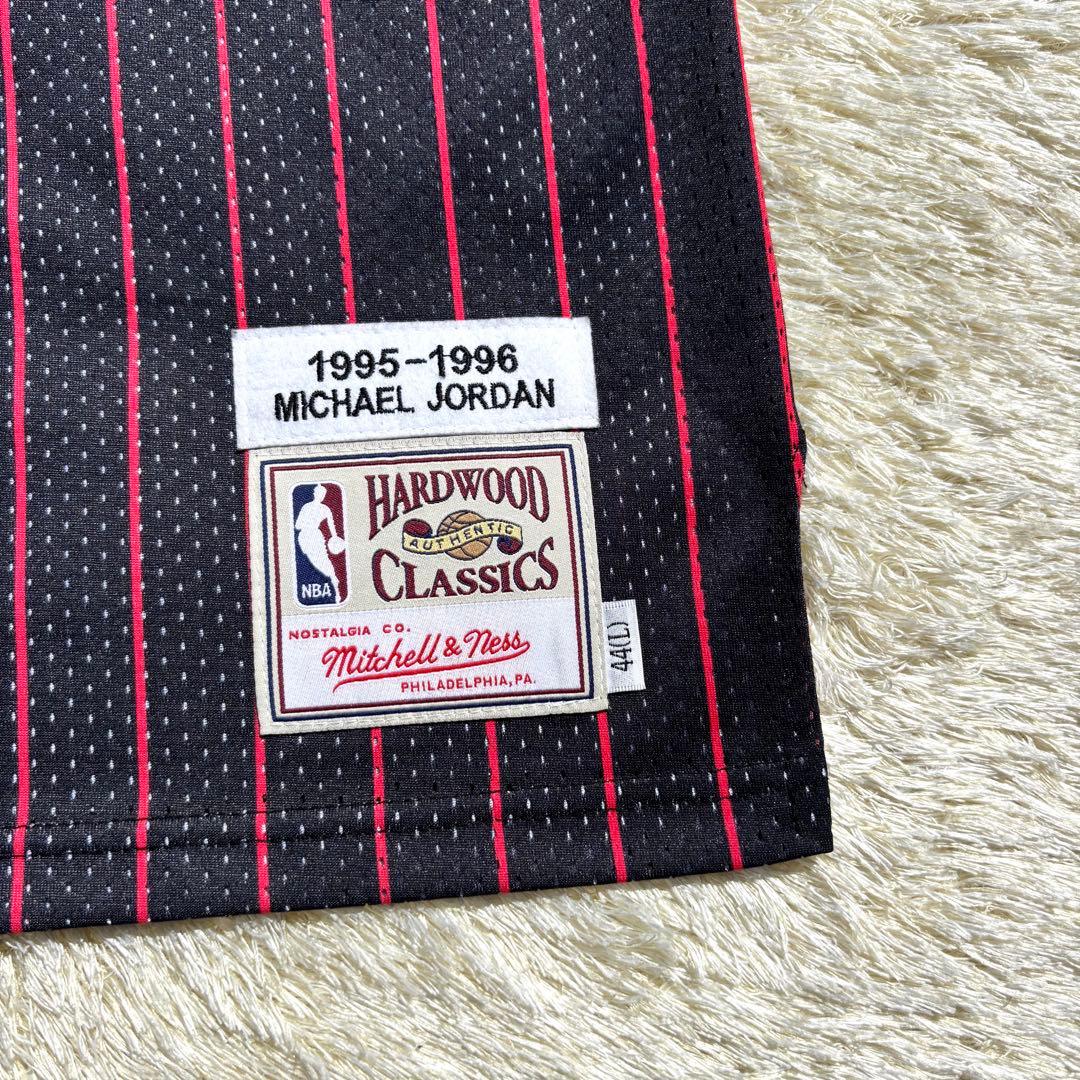 マイケルジョーダン Mitchell&Ness シカゴブルズ ユニフォーム L