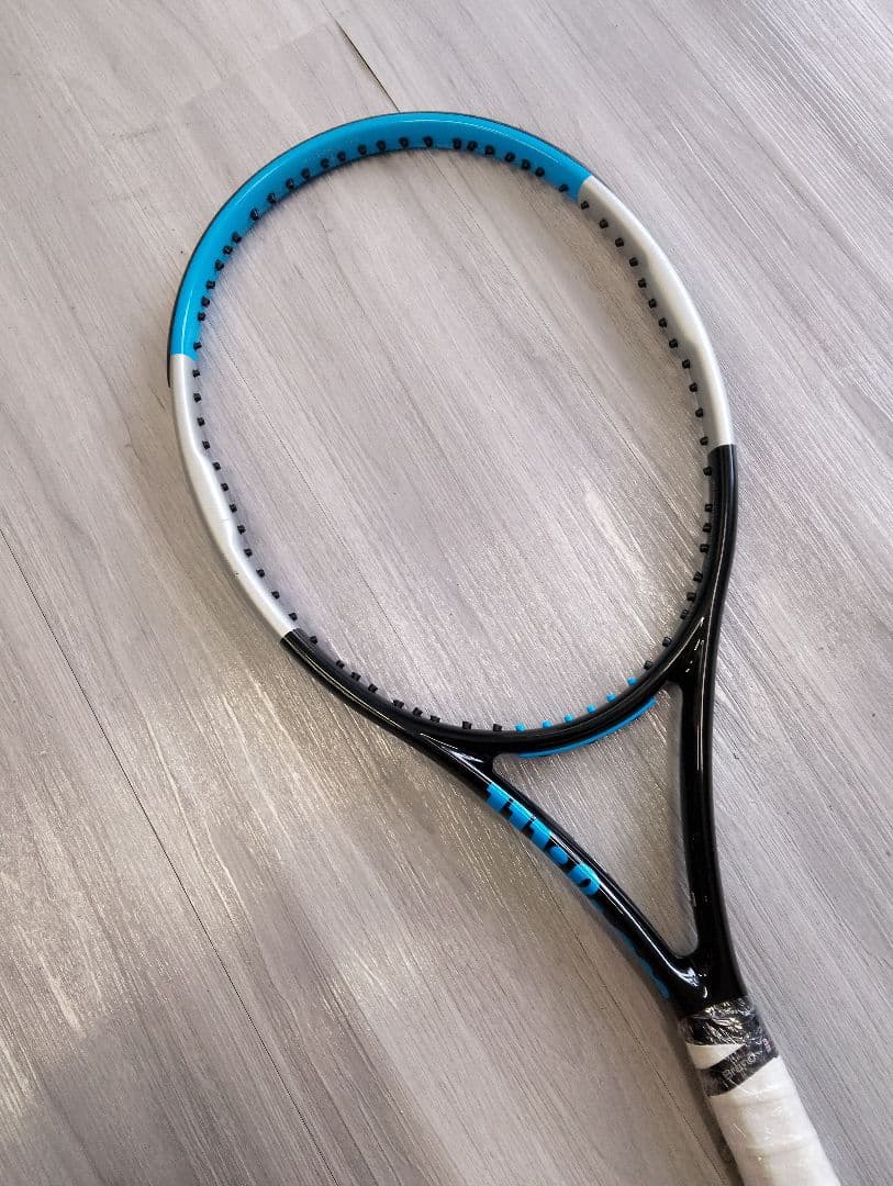 Wilson　Ultratour100 テニスラケット