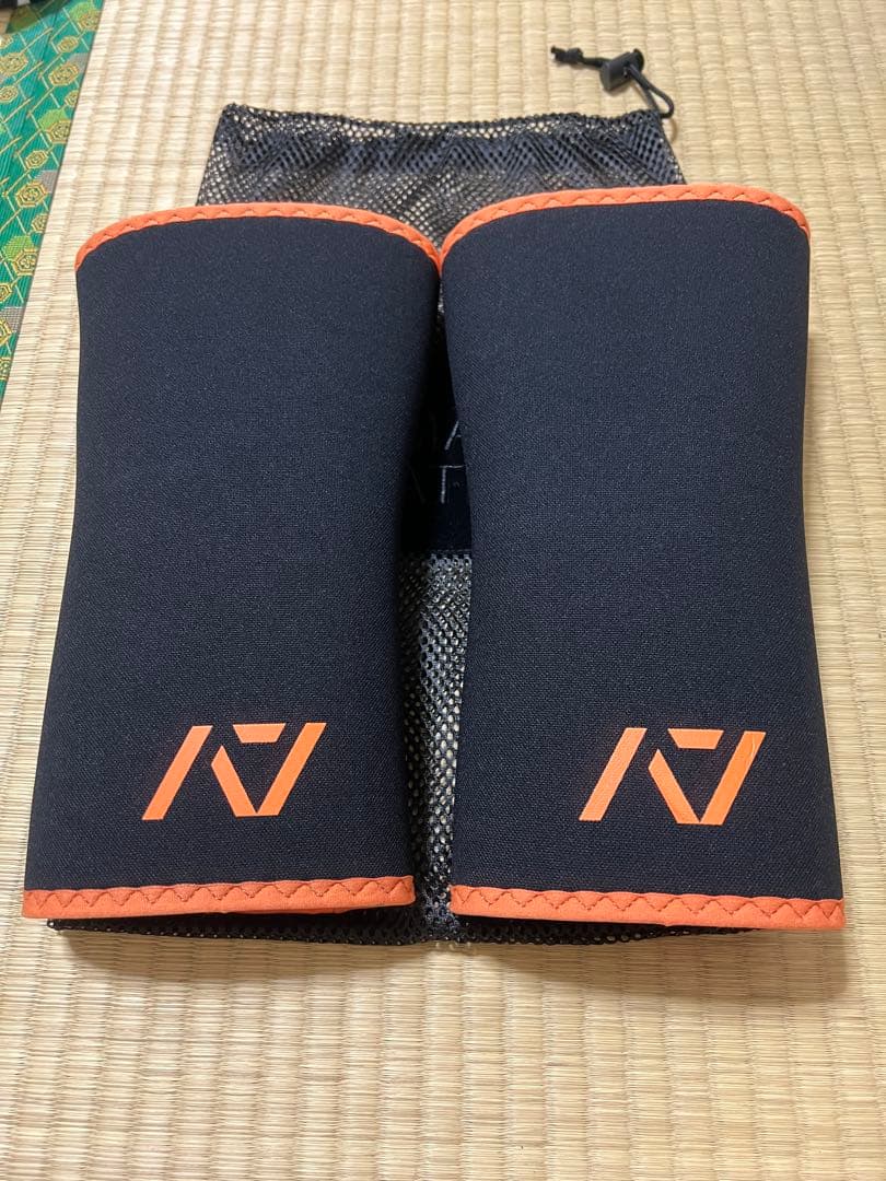 A7プロ系ニースリーブSサイズ未使用
