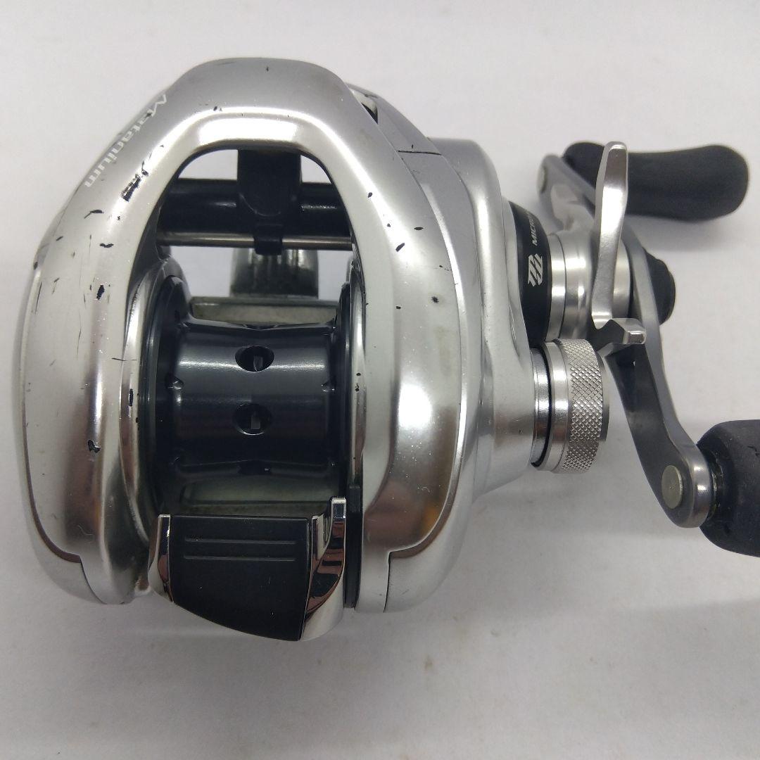 シマノ 16メタニウムMGL XG 右ハンドル ベイトリール 中古品